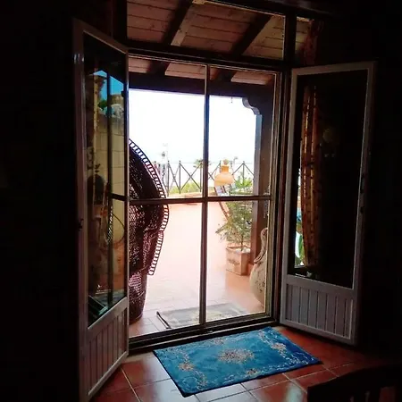 Studio In With Terrace And Wifi 500 M From The Beach * Κρότωνας